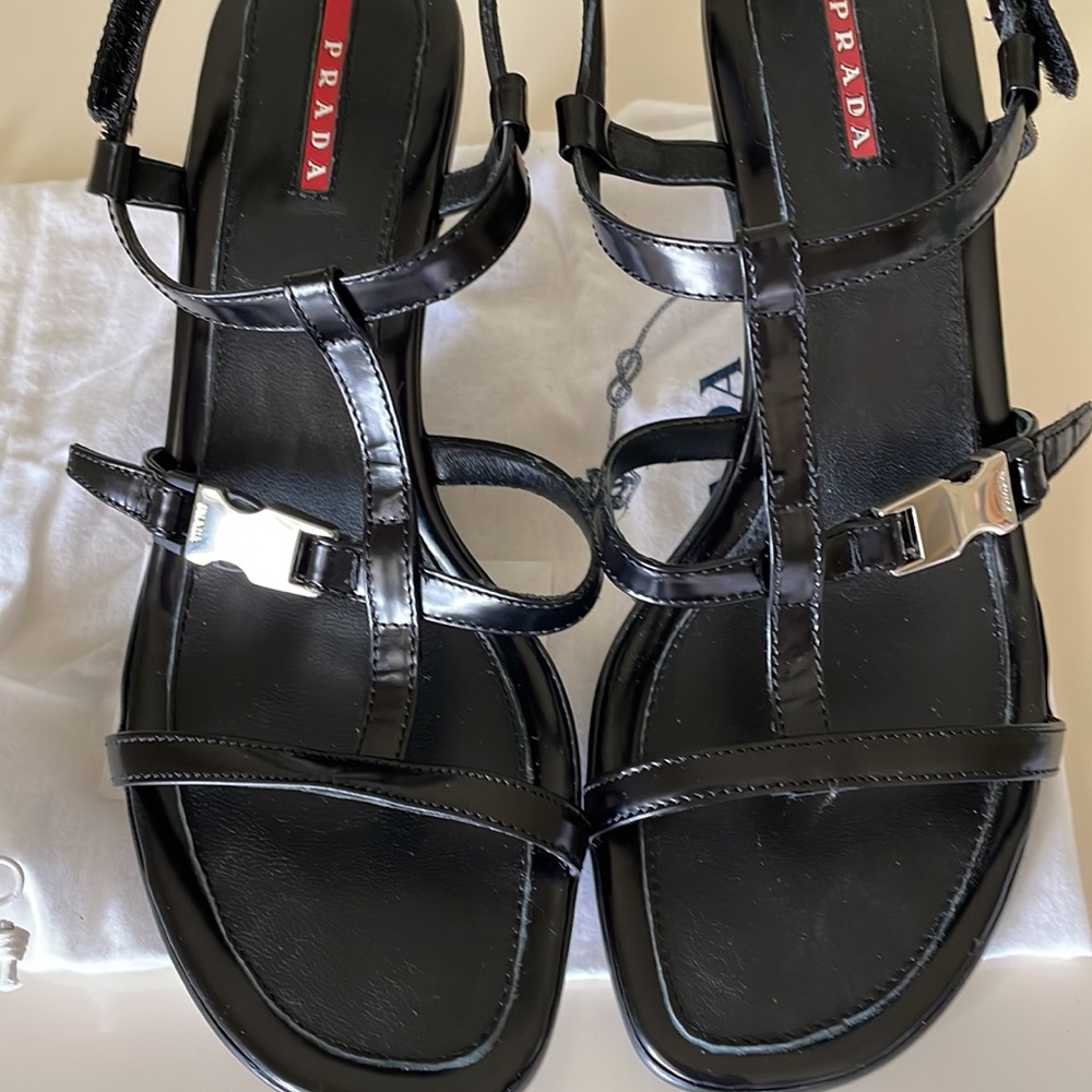 PRADA black strappy sandal. Size 39 - Picture 7 of 11